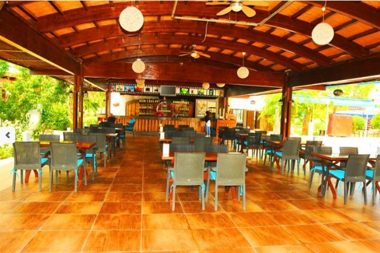 Side Suite Hotel Bagian luar foto